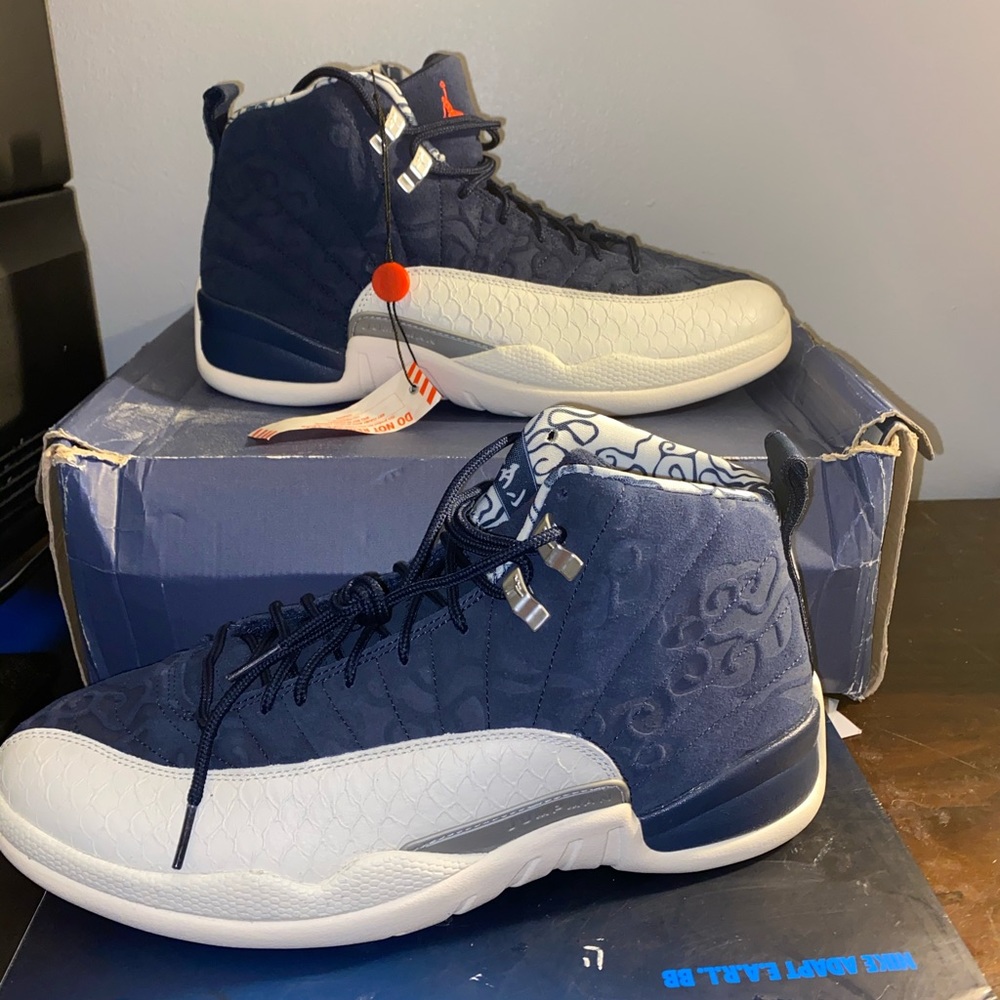 Jordan 12 International Flight